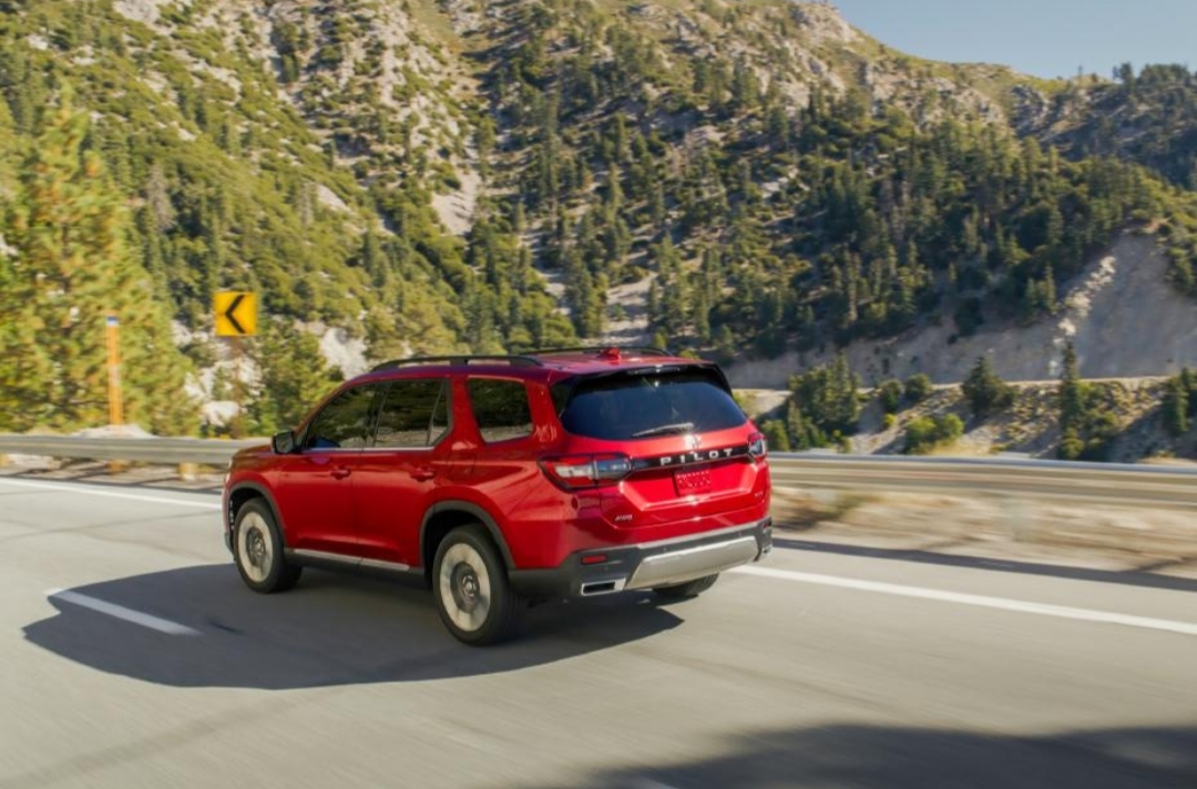 “2026 Honda Pilot Debuts: Rugged Redesign and Advanced Tech Elevate the Family SUV